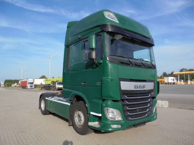 DAF XF 106.460 SUPER SPACE CAB - Тягач: фото 3 DAF XF 106.460 SUPER SPACE CAB - Тягач: фото 3