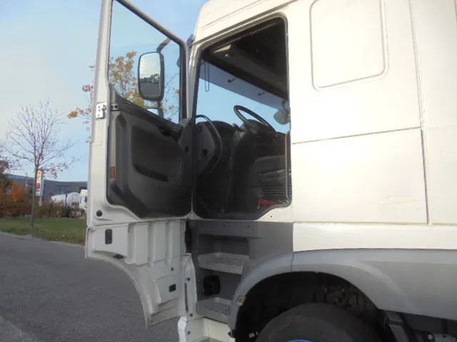 Тягач DAF XF 410 6X2 NL TRUCK: фото 7 Тягач DAF XF 410 6X2 NL TRUCK: фото 7