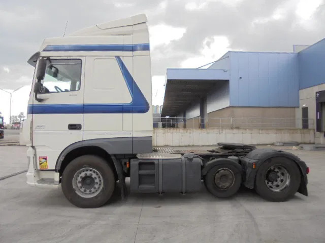 DAF XF 440 6X2 NL TRUCK - Тягач: фото 2 DAF XF 440 6X2 NL TRUCK - Тягач: фото 2