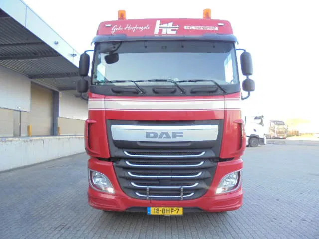 DAF XF 440 6X2 NL TRUCK - Тягач: фото 2 DAF XF 440 6X2 NL TRUCK - Тягач: фото 2