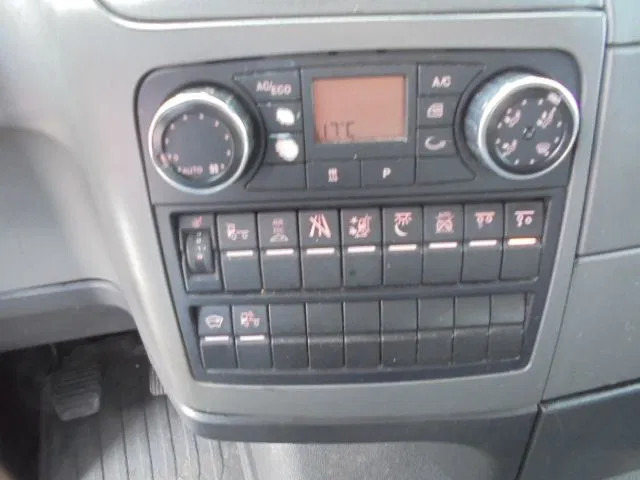 Тягач MAN TGX 26-480 6X2 NEW TYPE TACHO-SMART TACHO: фото 13 Тягач MAN TGX 26-480 6X2 NEW TYPE TACHO-SMART TACHO: фото 13