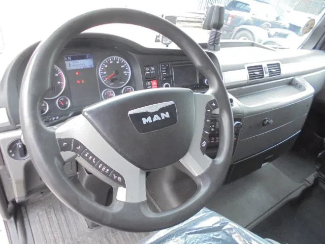 Тягач MAN TGX 26-480 6X2 NEW TYPE TACHO-SMART TACHO: фото 12 Тягач MAN TGX 26-480 6X2 NEW TYPE TACHO-SMART TACHO: фото 12