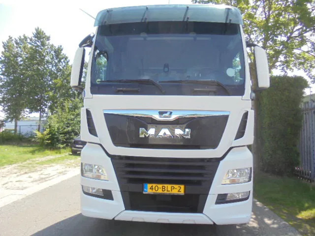 MAN TGX 26.500 XXL NL TRUCK - Тягач: фото 2 MAN TGX 26.500 XXL NL TRUCK - Тягач: фото 2