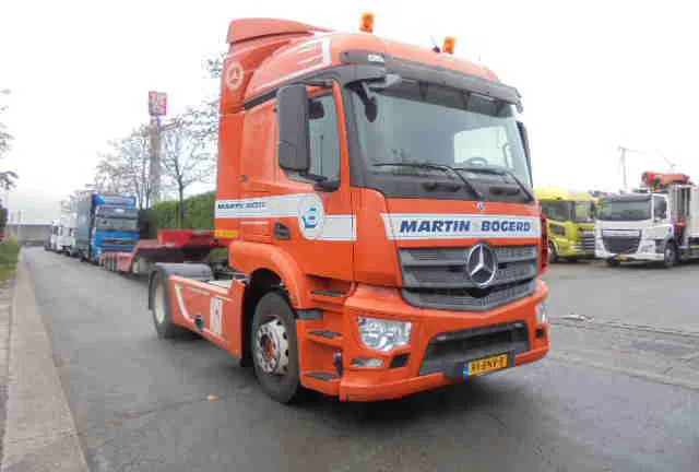 Mercedes-Benz Actros 1840 - Тягач: фото 2 Mercedes-Benz Actros 1840 - Тягач: фото 2