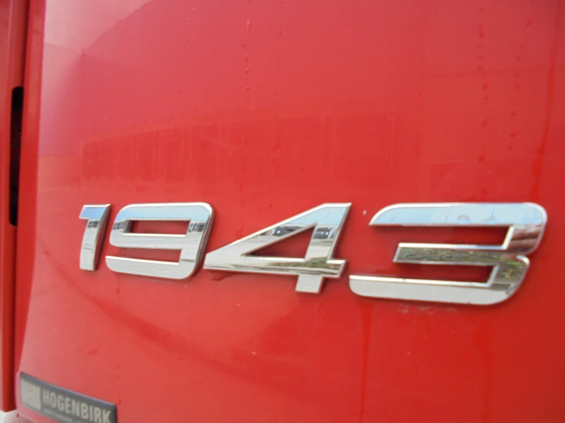 Тягач Mercedes-Benz Actros 1943: фото 7 Тягач Mercedes-Benz Actros 1943: фото 7