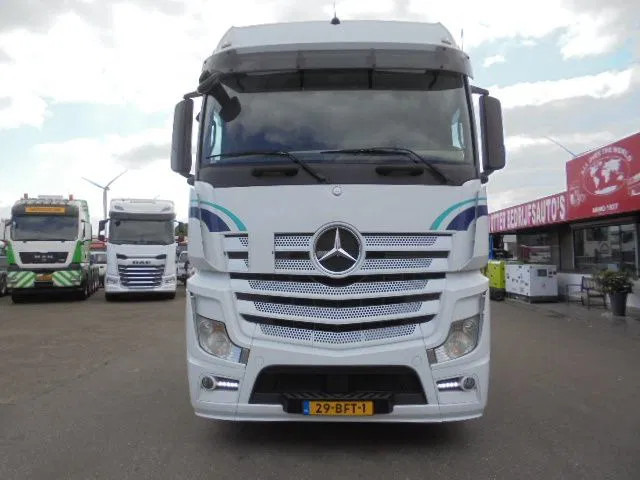Mercedes-Benz Actros 1943 LS EUR6 - Тягач: фото 2 Mercedes-Benz Actros 1943 LS EUR6 - Тягач: фото 2