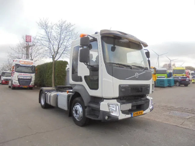 Volvo FL 260 LOW KM NL TRUCK APK 09-2026 - Тягач: фото 3 Volvo FL 260 LOW KM NL TRUCK APK 09-2026 - Тягач: фото 3