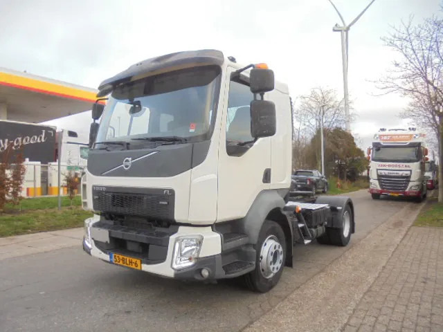 Volvo FL 260 LOW KM NL TRUCK APK 09-2026 - Тягач: фото 1 Volvo FL 260 LOW KM NL TRUCK APK 09-2026 - Тягач: фото 1