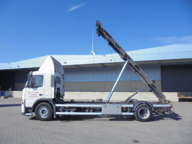 Volvo FM 260 MANUAL GEAR NL TRUCK - Тросовый мультилифт: фото 5 Volvo FM 260 MANUAL GEAR NL TRUCK - Тросовый мультилифт: фото 5