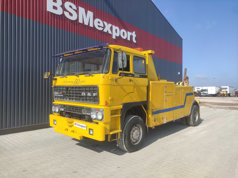 DAF 2800 Ati tow truck - Эвакуатор: фото 1 DAF 2800 Ati tow truck - Эвакуатор: фото 1