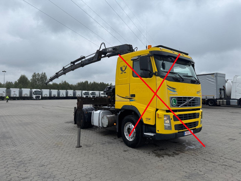 Hiab 220 C - 5 + radio - Кран-манипулятор для Грузовиков: фото 1 Hiab 220 C - 5 + radio - Кран-манипулятор для Грузовиков: фото 1
