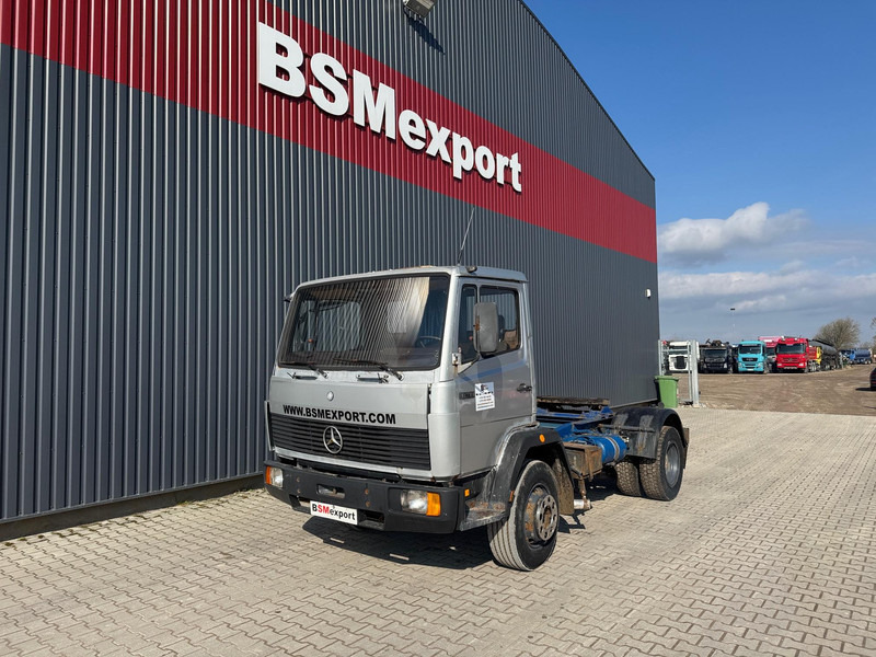 Mercedes-Benz 1320 - Грузовик-шасси: фото 1 Mercedes-Benz 1320 - Грузовик-шасси: фото 1