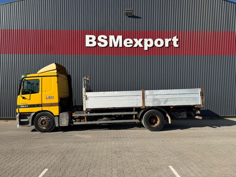 Mercedes-Benz Actros 1831 - Грузовик бортовой/ Платформа: фото 5 Mercedes-Benz Actros 1831 - Грузовик бортовой/ Платформа: фото 5