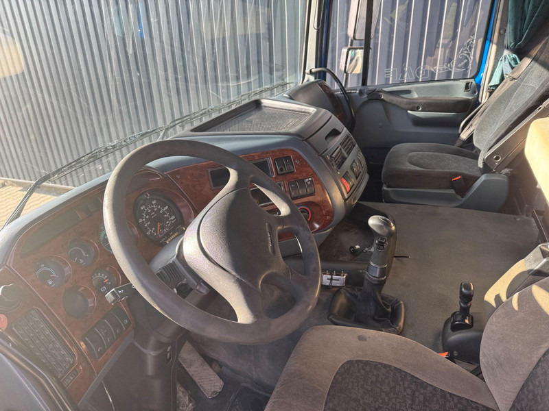 DAF XF 95.430 + tipping gear - Тягач: фото 5 DAF XF 95.430 + tipping gear - Тягач: фото 5