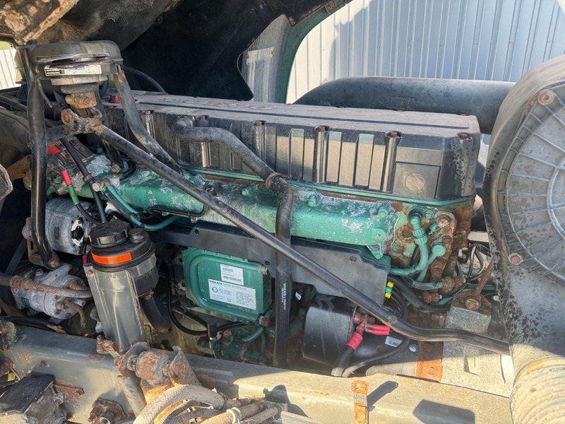 Тягач Volvo FH 12.420: фото 17