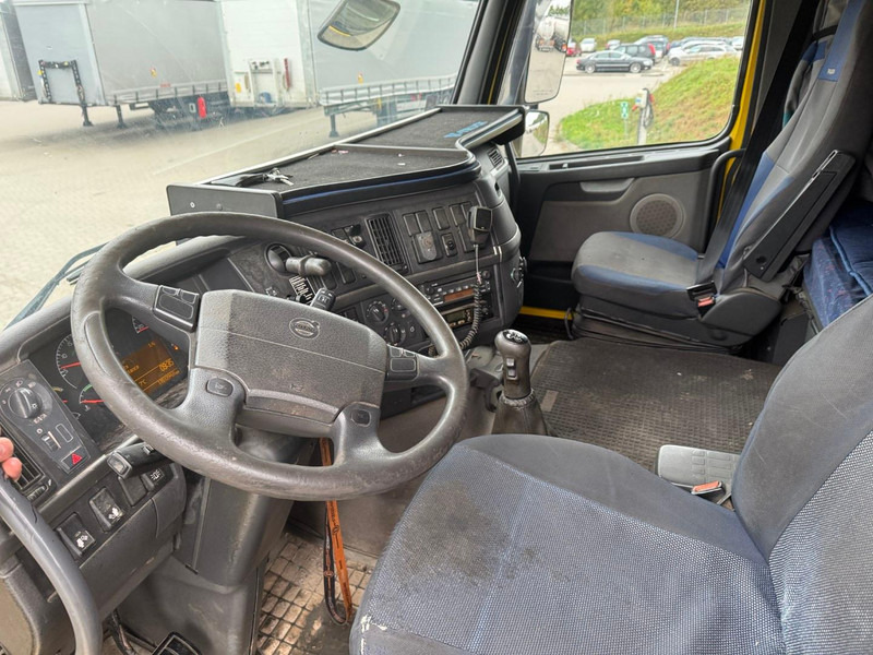 Volvo FH 12.420. NO CRANE - Тягач: фото 5 Volvo FH 12.420. NO CRANE - Тягач: фото 5