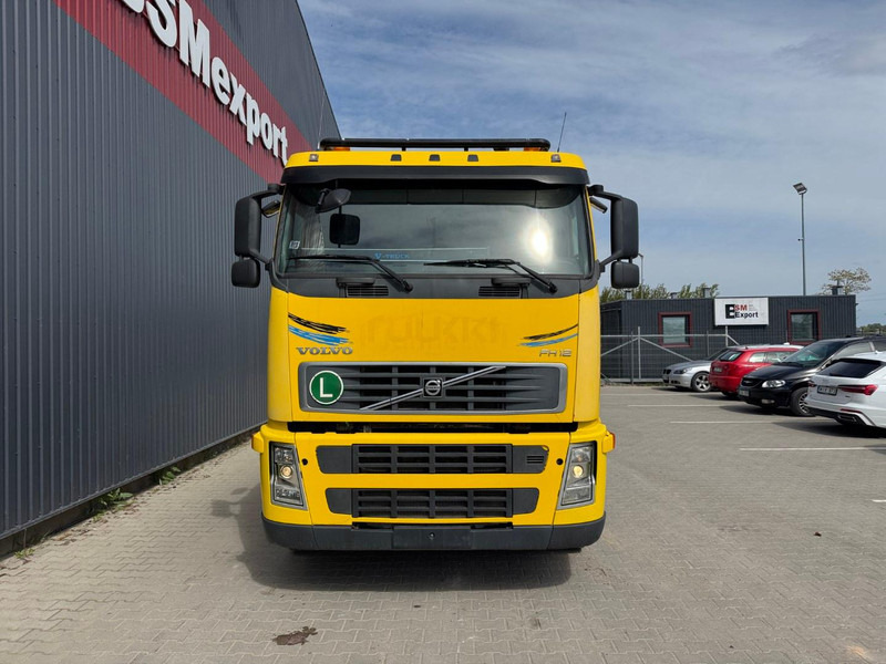 Volvo FH 12 +Hiab 220-5 + Remote control - Тягач: фото 2 Volvo FH 12 +Hiab 220-5 + Remote control - Тягач: фото 2