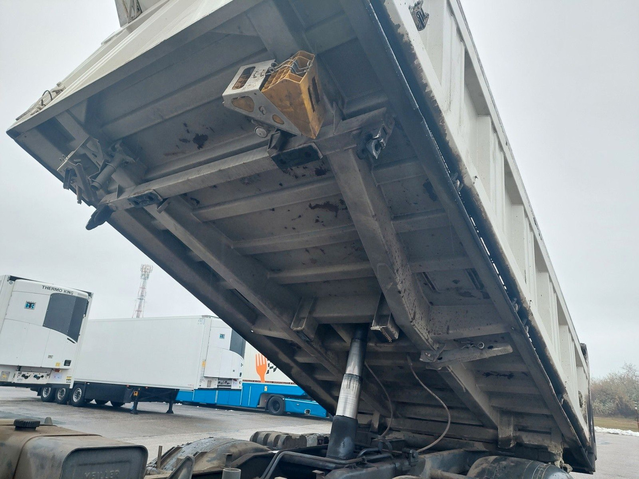 MAN TGA 26.430 BB 6x4 Meiller - Самосвал: фото 5 MAN TGA 26.430 BB 6x4 Meiller - Самосвал: фото 5