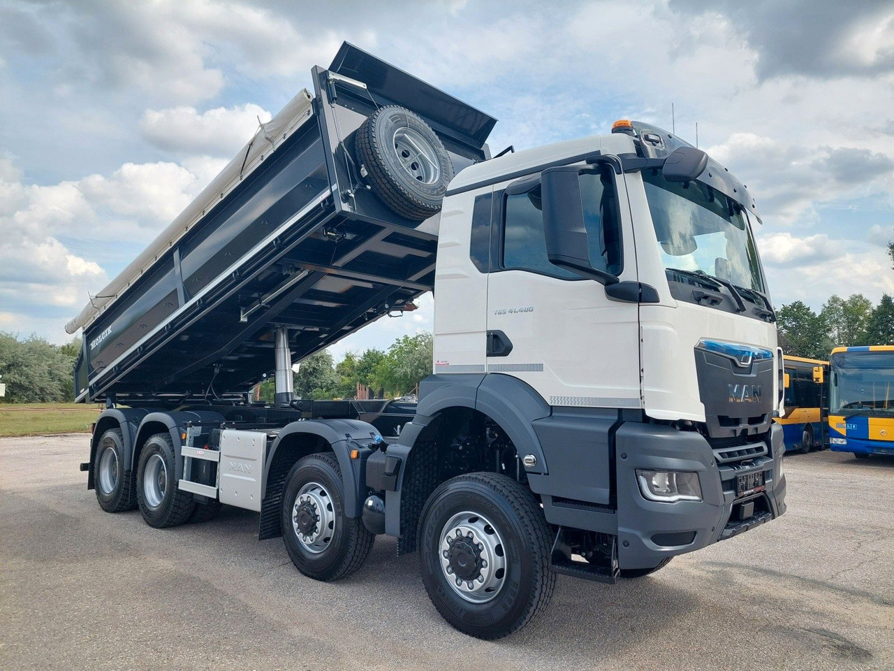 MAN TGS 41.480 8X6 BB CH - Самосвал: фото 2 MAN TGS 41.480 8X6 BB CH - Самосвал: фото 2