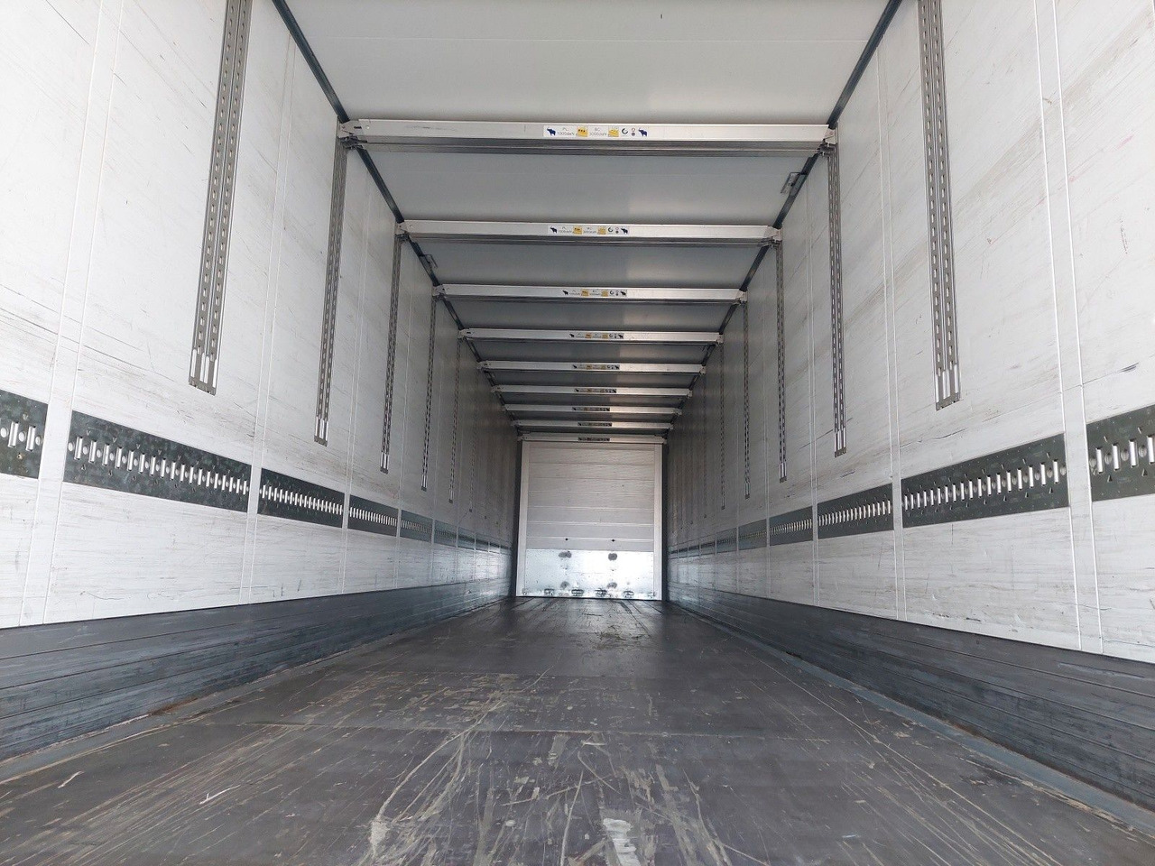 Полуприцеп-фургон Schmitz Cargobull SKO 24 Doppelstock: фото 6