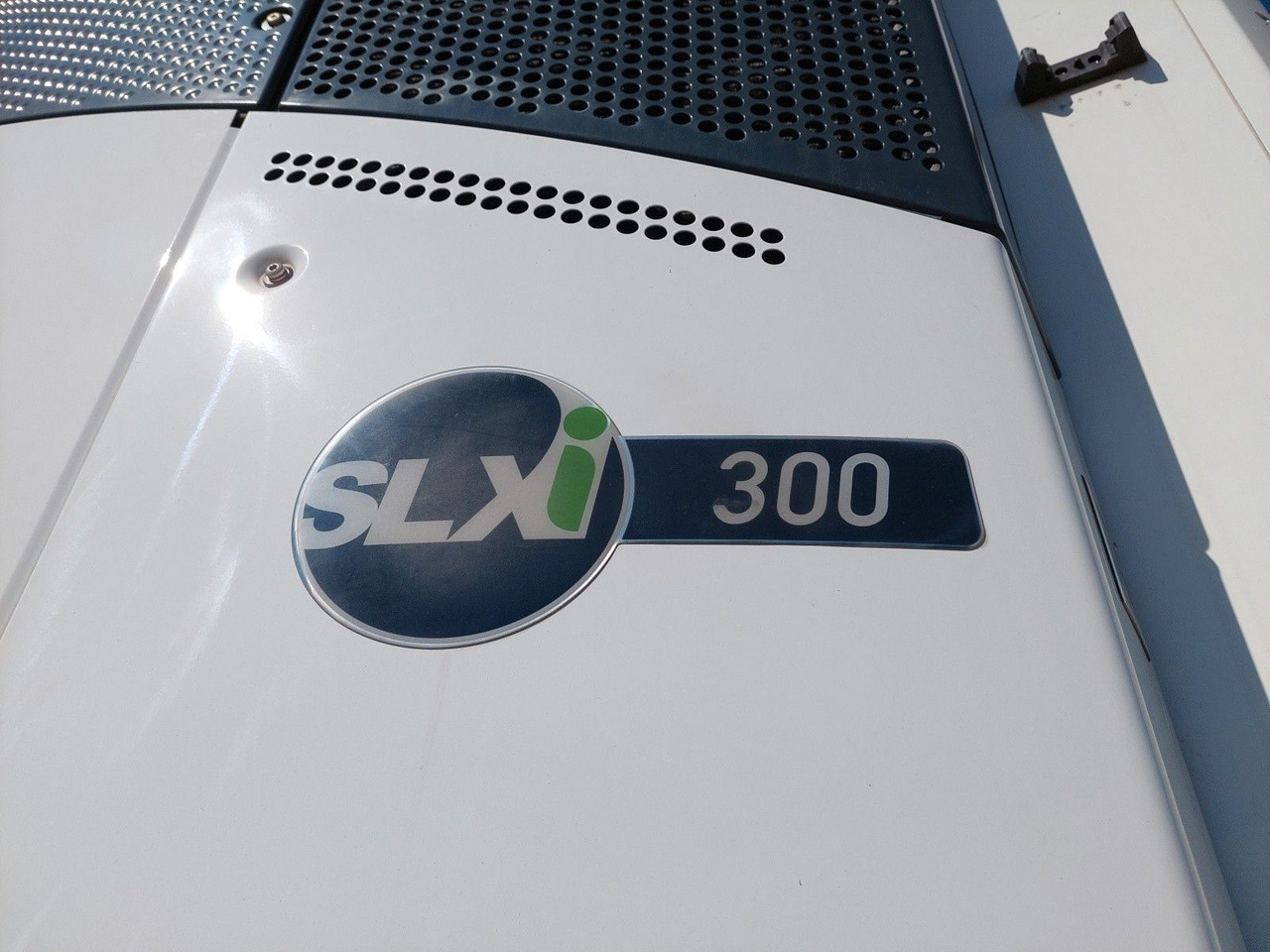 Schmitz Cargobull SKO24 ThermoKing SLXi 300 в лизинг Schmitz Cargobull SKO24 ThermoKing SLXi 300: фото 11