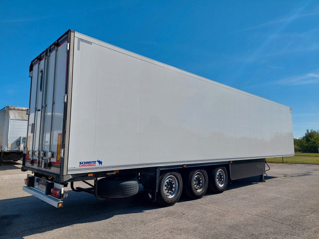Schmitz Cargobull SKO24 ThermoKing SLXi 300 - Полуприцеп-рефрижератор: фото 4 Schmitz Cargobull SKO24 ThermoKing SLXi 300 - Полуприцеп-рефрижератор: фото 4