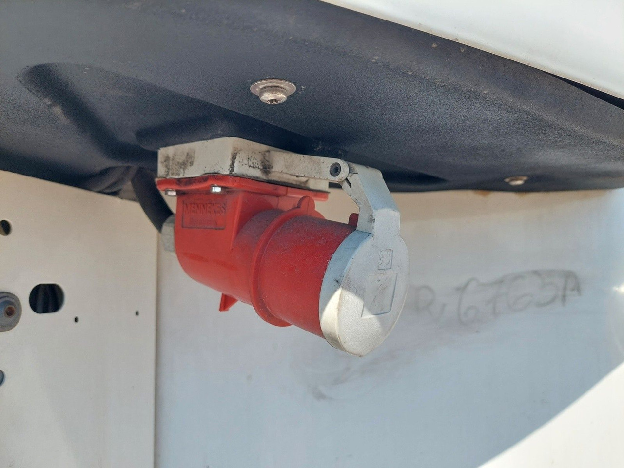 Schmitz Cargobull SKO24 ThermoKing SLXi 300 в лизинг Schmitz Cargobull SKO24 ThermoKing SLXi 300: фото 14