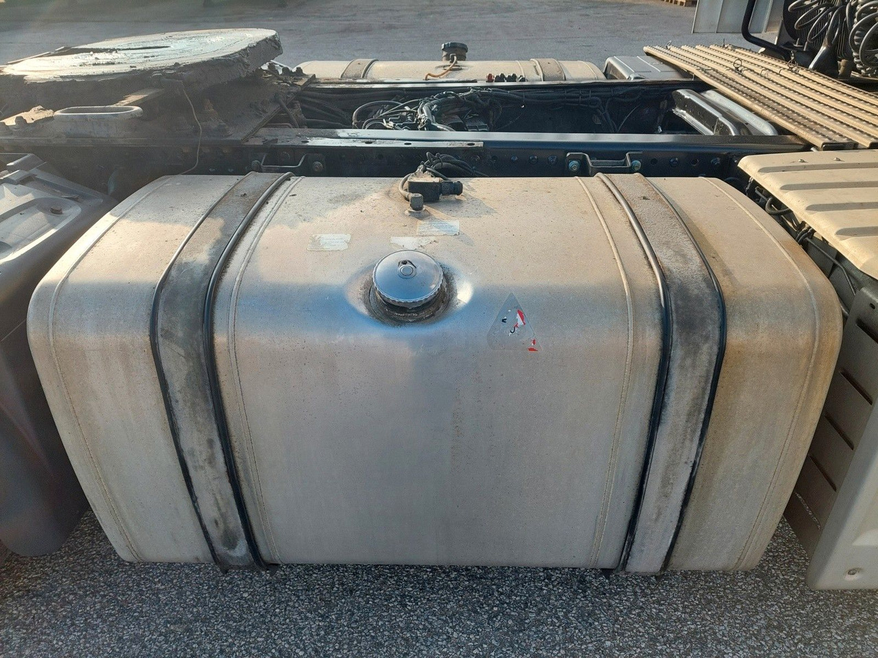 MAN TGX 18.480 BLS 4x2 - Тягач: фото 5 MAN TGX 18.480 BLS 4x2 - Тягач: фото 5