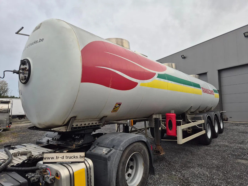 Magyar INSULATED INOX TANK 26000L - 3 COMP - LEAF/LAMES - Полуприцеп-цистерна: фото 1 Magyar INSULATED INOX TANK 26000L - 3 COMP - LEAF/LAMES - Полуприцеп-цистерна: фото 1