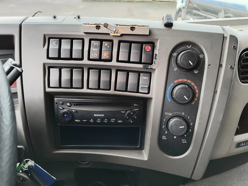 Грузовик-цистерна для транспортировки топлива Renault Premium 280 13500L FUEL / CARBURANT TRUCK - 4 COMP/ A LAMES: фото 10