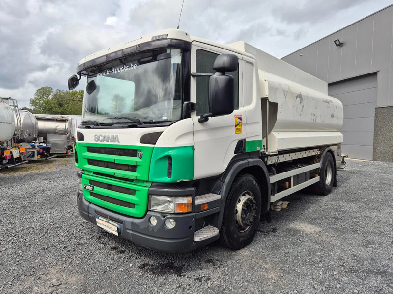 Scania P280 FUEL / CARBURANT 14000L - 5 COMP - RETARDER - Грузовик-цистерна: фото 1 Scania P280 FUEL / CARBURANT 14000L - 5 COMP - RETARDER - Грузовик-цистерна: фото 1