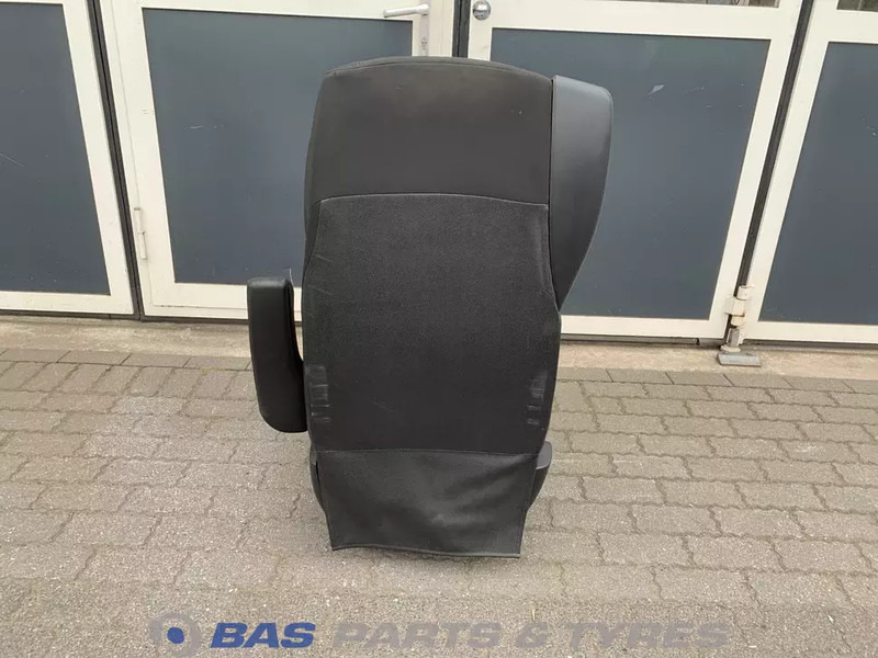 DAF CF Euro 6 - Сиденье для Грузовиков: фото 3 DAF CF Euro 6 - Сиденье для Грузовиков: фото 3