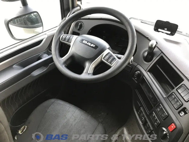 DAF XF106 DAF Super Space Cab L2H3 2032405 - Кабина и интерьер для Грузовиков: фото 5 DAF XF106 DAF Super Space Cab L2H3 2032405 - Кабина и интерьер для Грузовиков: фото 5