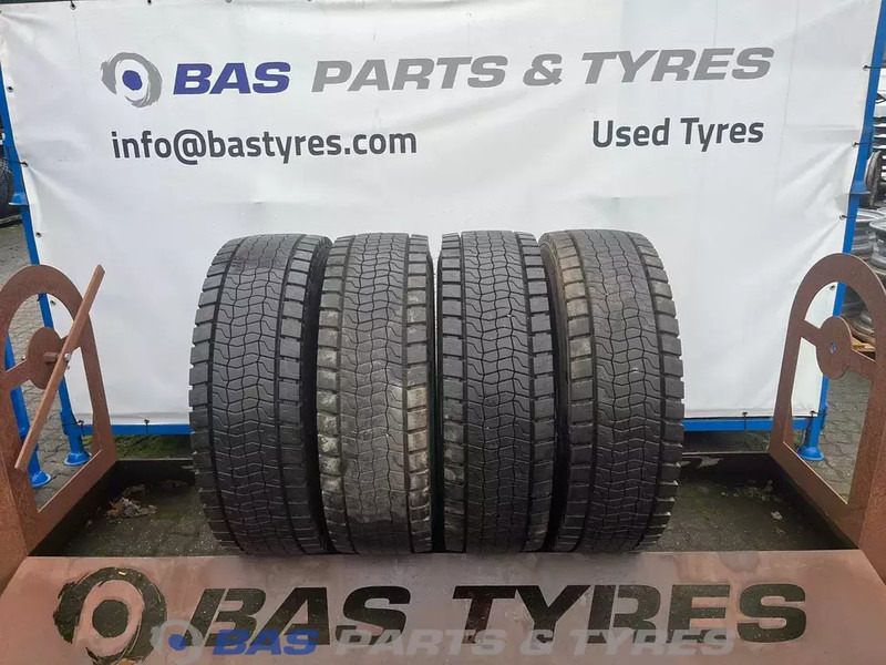 Evergreen Evergreen 315/70R22.5 LineRoute EDL11 156/150 M+S 3PMSF gebruikte set - Шина для Грузовиков: фото 1 Evergreen Evergreen 315/70R22.5 LineRoute EDL11 156/150 M+S 3PMSF gebruikte set - Шина для Грузовиков: фото 1