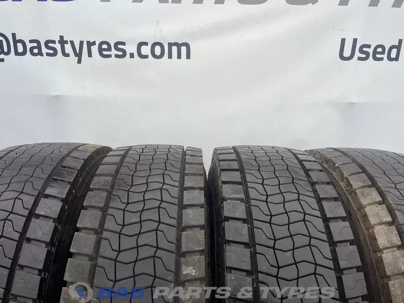 Evergreen Evergreen 315/70R22.5 LineRoute EDL11 156/150 M+S 3PMSF gebruikte set - Шина для Грузовиков: фото 2 Evergreen Evergreen 315/70R22.5 LineRoute EDL11 156/150 M+S 3PMSF gebruikte set - Шина для Грузовиков: фото 2