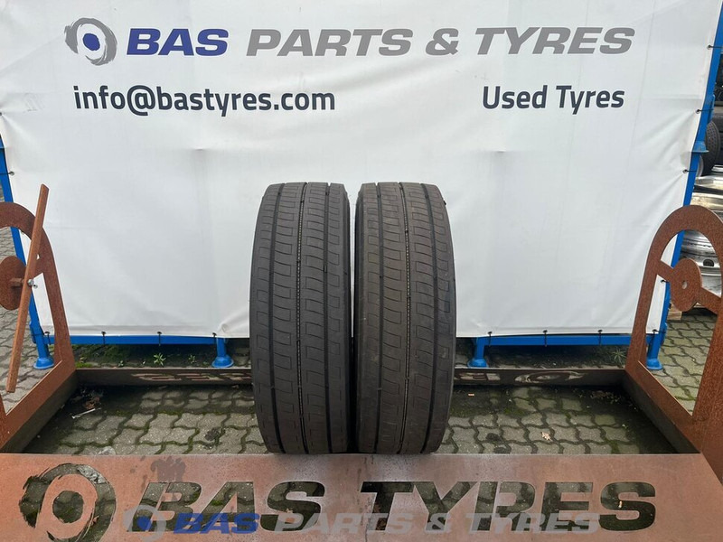 Firestone Firestone 315/70R22.5 FS424 EVO 156/150 M+S 3PMSF gebruikte set - Шина для Грузовиков: фото 1 Firestone Firestone 315/70R22.5 FS424 EVO 156/150 M+S 3PMSF gebruikte set - Шина для Грузовиков: фото 1