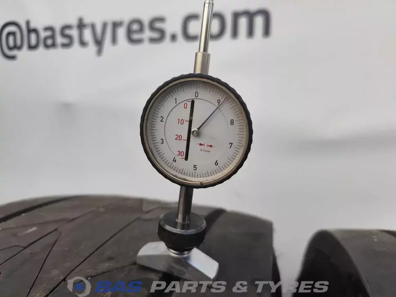 Goodyear Goodyear 315/70R22.5 156/150 M+S 3PMSF gebruikte set - Шина для Грузовиков: фото 3 Goodyear Goodyear 315/70R22.5 156/150 M+S 3PMSF gebruikte set - Шина для Грузовиков: фото 3