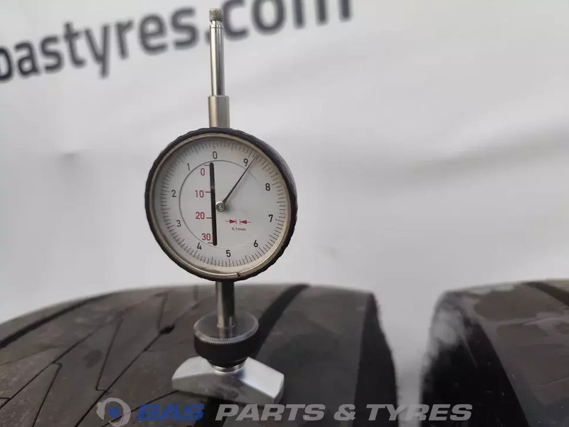 Goodyear Goodyear 315/70R22.5 156/150 M+S 3PMSF gebruikte set - Шина для Грузовиков: фото 3 Goodyear Goodyear 315/70R22.5 156/150 M+S 3PMSF gebruikte set - Шина для Грузовиков: фото 3