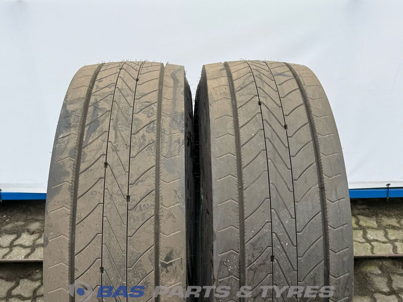 Goodyear Goodyear 315/70R22.5 FUELMAX S G2 156/150 M+S 3PMSF gebruikte set - Шина для Грузовиков: фото 2 Goodyear Goodyear 315/70R22.5 FUELMAX S G2 156/150 M+S 3PMSF gebruikte set - Шина для Грузовиков: фото 2