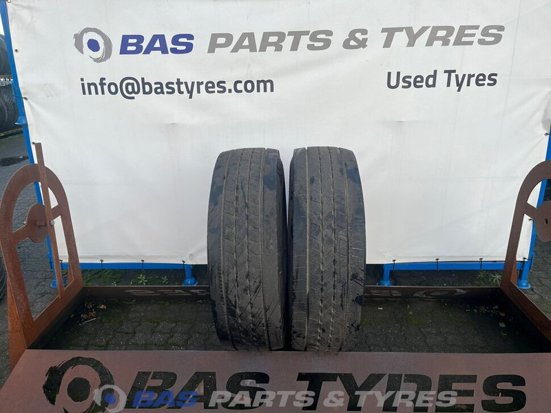 Goodyear Goodyear 315/70R22.5 Kmax S HL G2 156/150 M+S 3PMSF gebruikte set - Шина для Грузовиков: фото 1 Goodyear Goodyear 315/70R22.5 Kmax S HL G2 156/150 M+S 3PMSF gebruikte set - Шина для Грузовиков: фото 1
