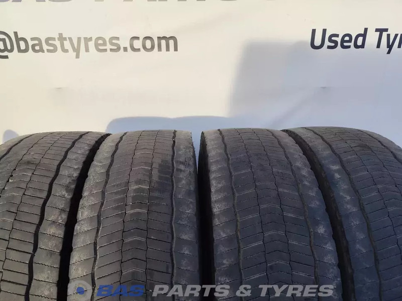Hankook Hankook 315/70R22.5 DH51 154/150 M+S 3PMSF gebruikte set - Шина для Грузовиков: фото 2 Hankook Hankook 315/70R22.5 DH51 154/150 M+S 3PMSF gebruikte set - Шина для Грузовиков: фото 2
