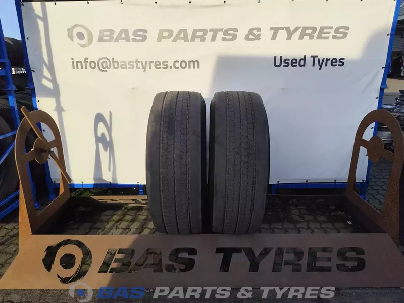 Hankook Hankook 385/65R22.5 AH51 160 K M+S 3PMSF gebruikte set - Шина для Грузовиков: фото 1 Hankook Hankook 385/65R22.5 AH51 160 K M+S 3PMSF gebruikte set - Шина для Грузовиков: фото 1