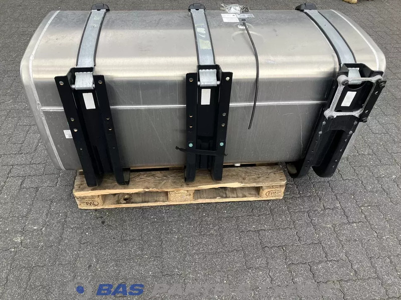 MAN Brandstoftank MAN 710 Liter 81122016766 - Топливный бак для Грузовиков: фото 2 MAN Brandstoftank MAN 710 Liter 81122016766 - Топливный бак для Грузовиков: фото 2