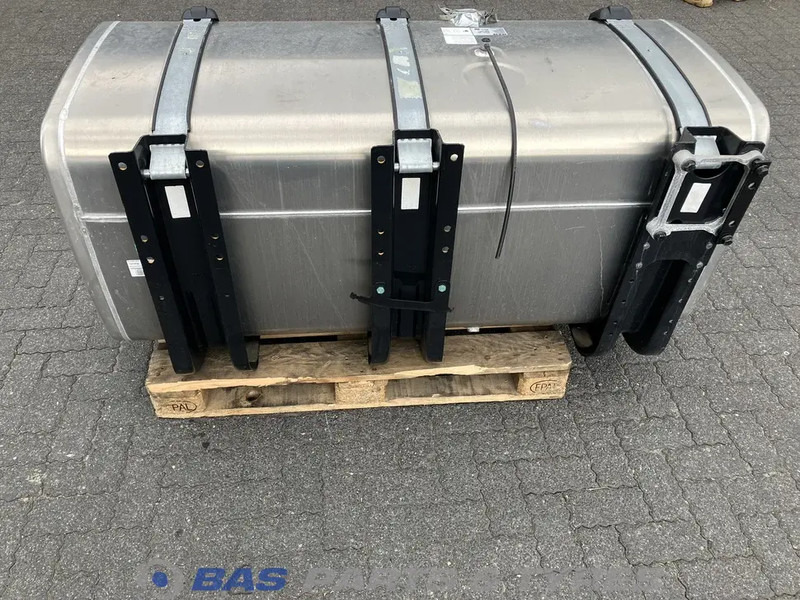 MAN Brandstoftank MAN 710 Liter 81122016766 - Топливный бак для Грузовиков: фото 2 MAN Brandstoftank MAN 710 Liter 81122016766 - Топливный бак для Грузовиков: фото 2