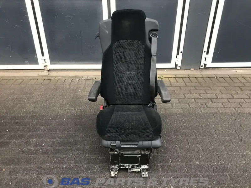 Mercedes-Benz Actros MP4 - Сиденье для Грузовиков: фото 1 Mercedes-Benz Actros MP4 - Сиденье для Грузовиков: фото 1