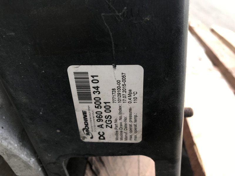 Mercedes-Benz Actros MP4 - Радиатор для Грузовиков: фото 3 Mercedes-Benz Actros MP4 - Радиатор для Грузовиков: фото 3