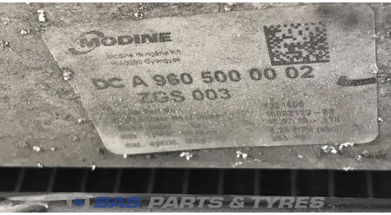 Mercedes-Benz Actros MP4 - Радиатор для Грузовиков: фото 4 Mercedes-Benz Actros MP4 - Радиатор для Грузовиков: фото 4