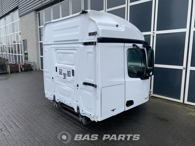 Mercedes-Benz Actros MP4 - Кабина и интерьер для Грузовиков: фото 3 Mercedes-Benz Actros MP4 - Кабина и интерьер для Грузовиков: фото 3