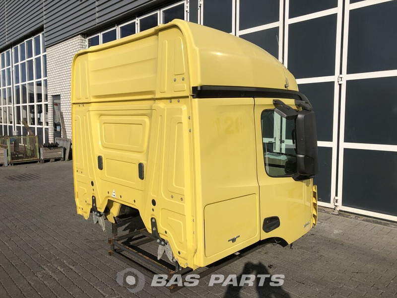 Mercedes-Benz Actros MP4 - Кабина и интерьер для Грузовиков: фото 3 Mercedes-Benz Actros MP4 - Кабина и интерьер для Грузовиков: фото 3