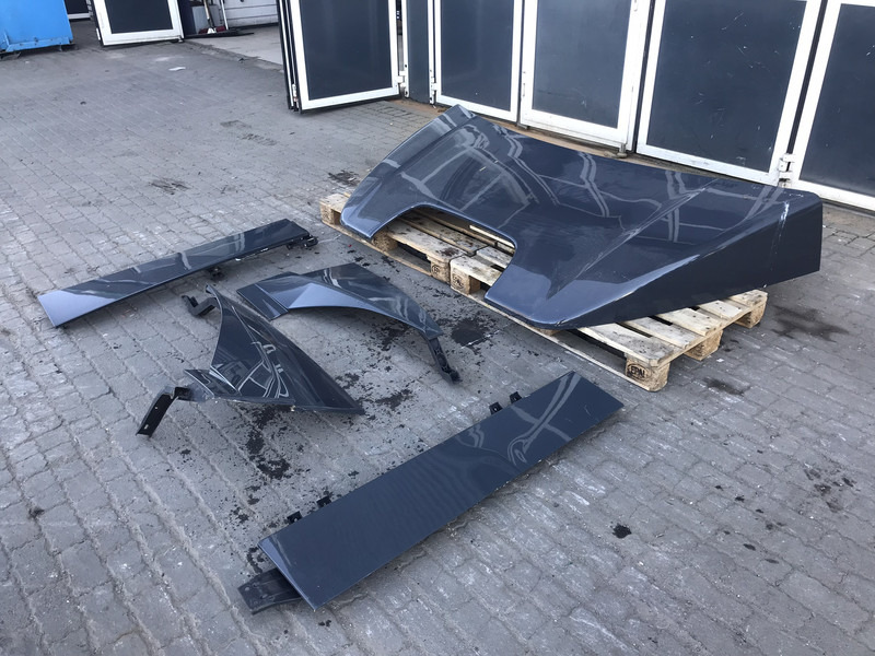 Mercedes-Benz Antos MP4 - Аэродинамика/ Спойлеры для Грузовиков: фото 2 Mercedes-Benz Antos MP4 - Аэродинамика/ Спойлеры для Грузовиков: фото 2